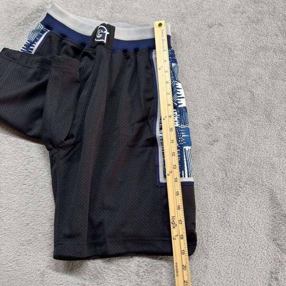 Georgetown University 95-96 Basketball Shorts Mens 36 Small Mitchell Ness - Picture 7 of 7